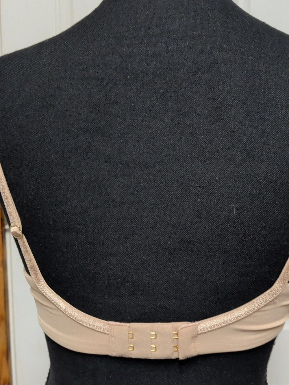 Thirdlove 24/7 Classic Uplift Plunge Bra 34B 1/2 Microfiber Nude